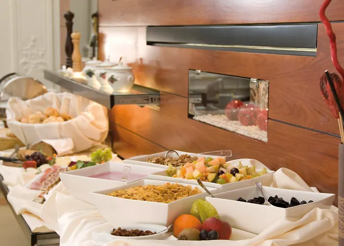 Hotel Austria Trend Schloss Wilhelminenberg 4*