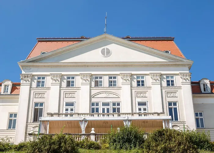 Hotel Austria Trend Schloss Wilhelminenberg Vienna