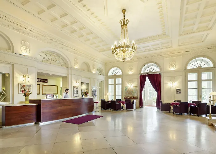 Austria Trend Schloss Wilhelminenberg Hotel 4*