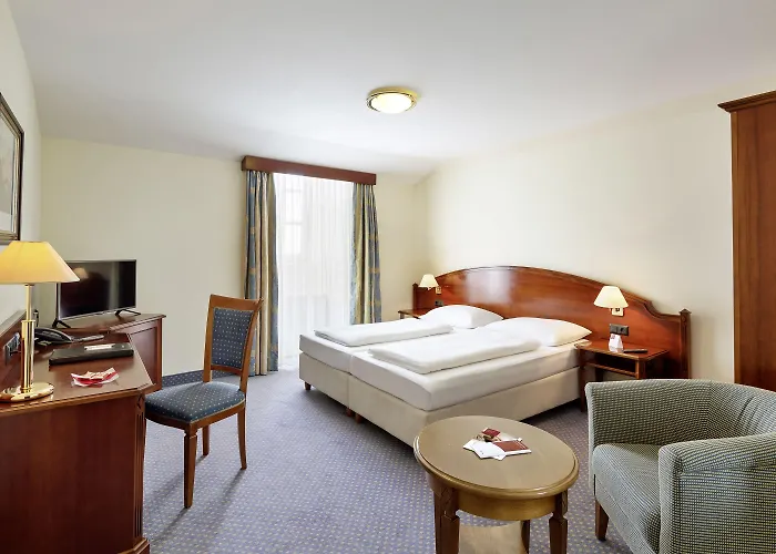 Austria Trend Schloss Wilhelminenberg 4*