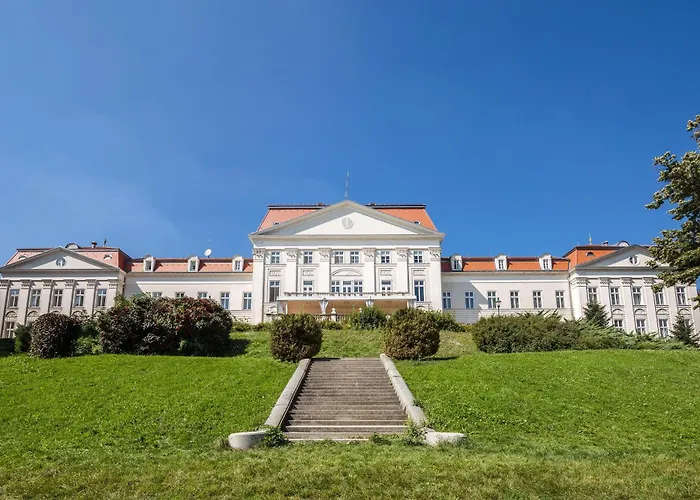 Hotel Austria Trend Schloss Wilhelminenberg 4*