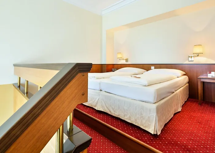 Austria Trend Schloss Wilhelminenberg Hotel 4*