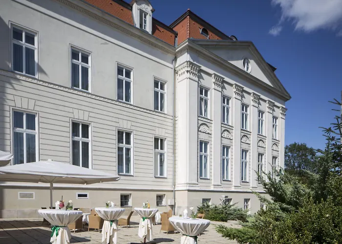 Hotel Austria Trend Schloss Wilhelminenberg Vienna
