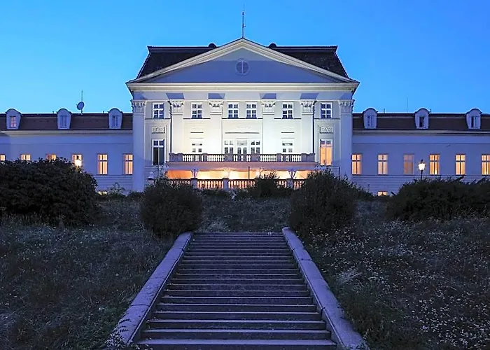 Austria Trend Schloss Wilhelminenberg Hotel Vienna